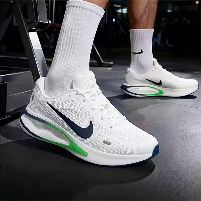 Scarpe da Uomo Nike JOURNEY RU - Nike Shoes Air Max 270 recensione e prezzo